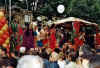 Gay pride Paris 2000 10.jpg (33857 octets)